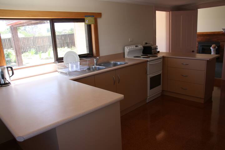 Bakers Beach homestead in Narawntapu National Park gallery image 5