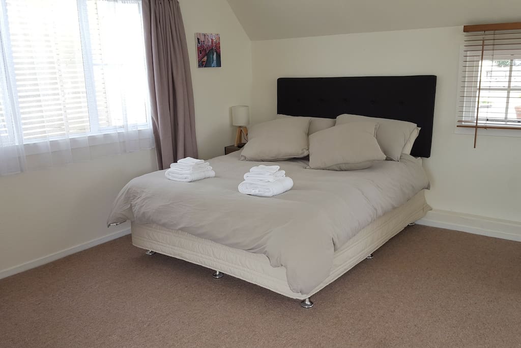 New comfy queen size bed