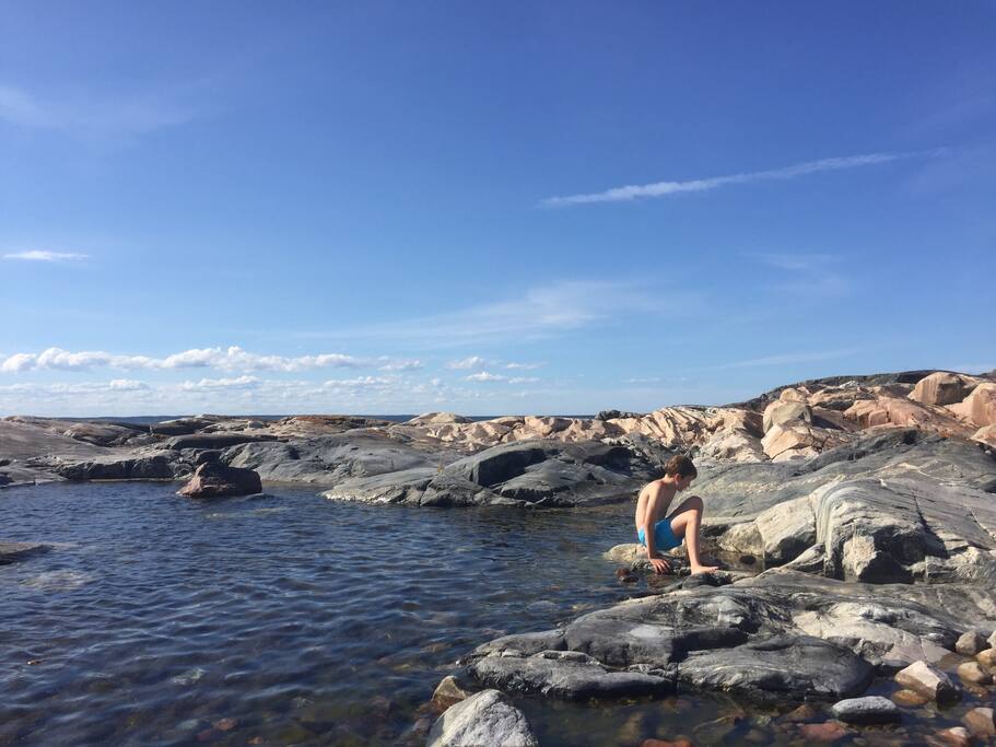 The archipelago is just around the corner! Rent a boat, taxi or take a ferry.