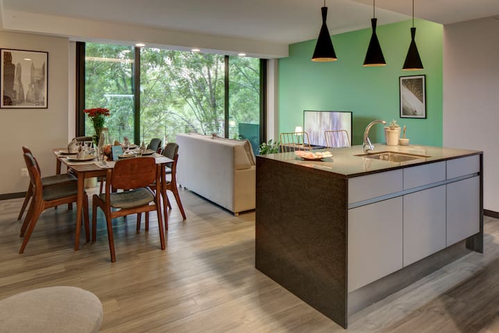 Trendy Oasis | Private Balcony