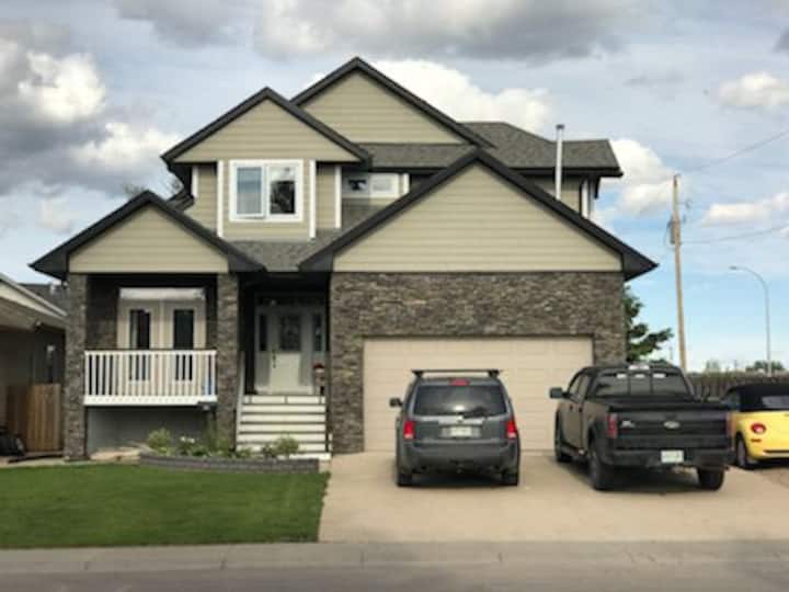 70 per night. upstairs Guest suites for Rent in Prince Albert