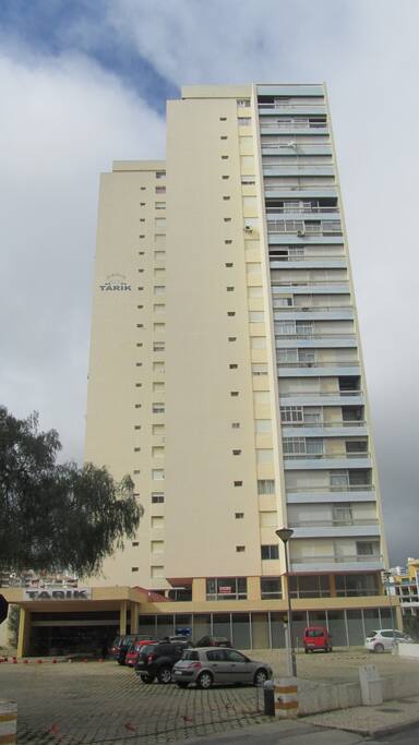 T1 a 200 do areal da Praia da Rocha - Ed. Tarik - Apartamentos para
