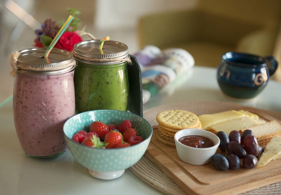 Breakfast to your room daily