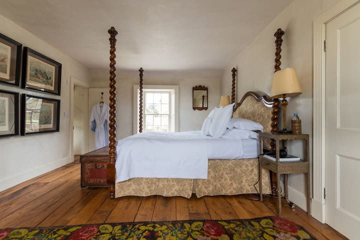 ВИП спалня за гости