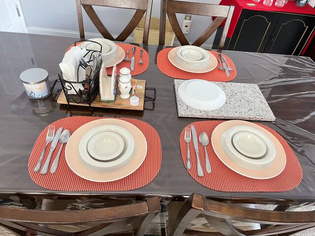 Spacious 3 Bedroom House (Fully Furnished) gallery image 2