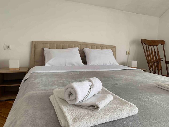 საძინებელი 3