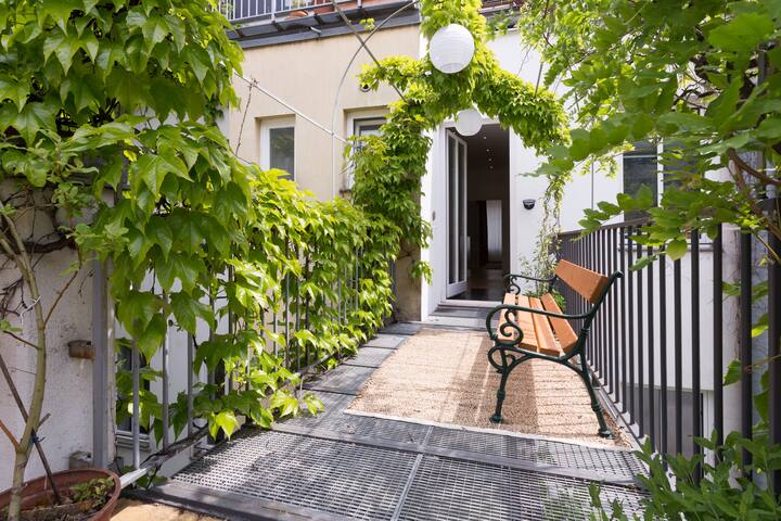 Good vibes in Ottakring – for up to 12 guests gallery image 5