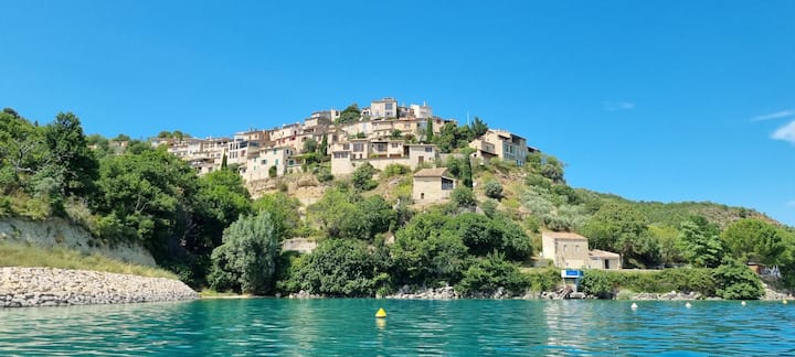 Sainte-Croix-du-Verdon : locations de vacances et logements -  Provence-Alpes-Côte d'Azur, France | Airbnb