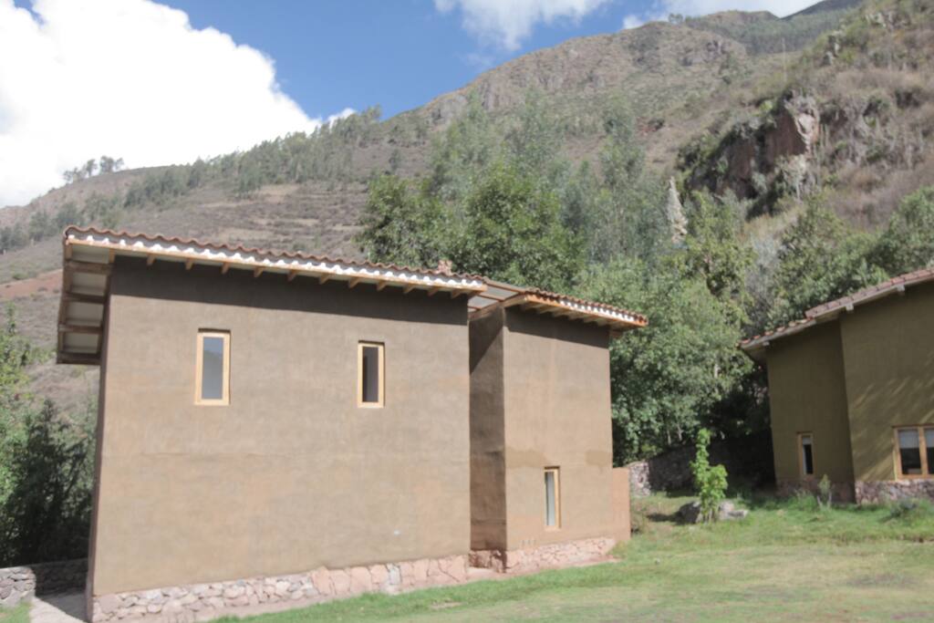 Vista trasera de la casa.