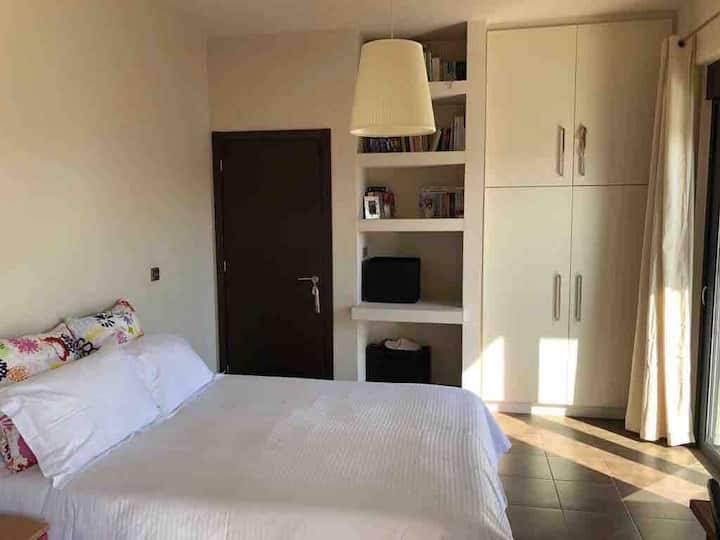 غرفة النوم 2