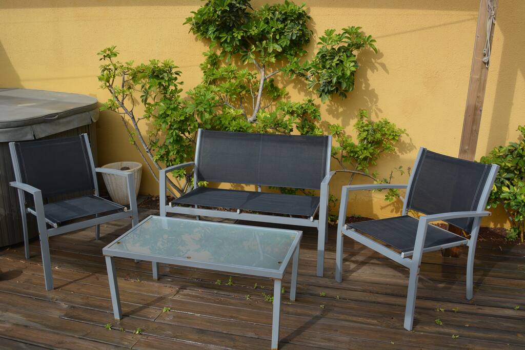 Terraza exterior.
Outside terrace.