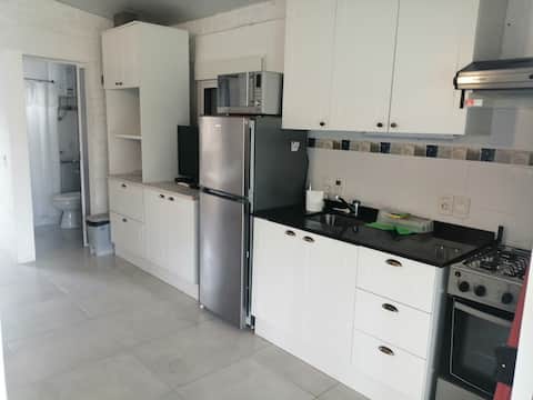 Top performing Airbnb: B Modern AA Wifi safe cool 3 beach garage in La Paloma