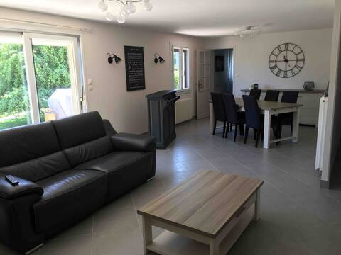 "Le Chantecaille" Gîte: Quiet family home