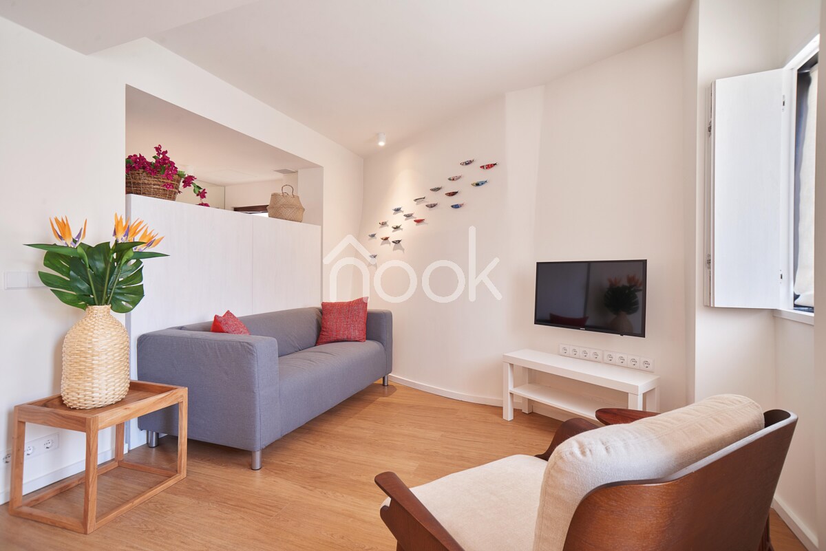 Top Airbnb: Corner House 5 by NOOK in União Das Freguesias De Cascais E Estoril