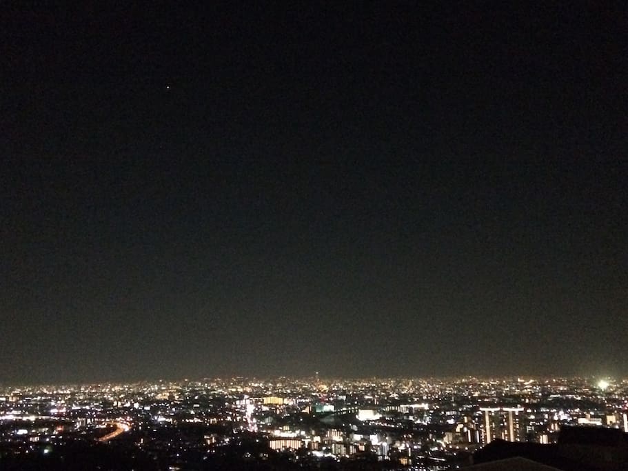 Night view from the window in the living room. The dazzling area is Osaka city. In daytime, you’ll see the sea over Osaka.