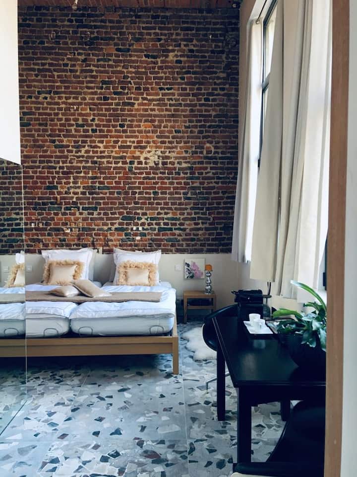 Unieke "Old School" Airbnb In Hartje Ieper - Ieper