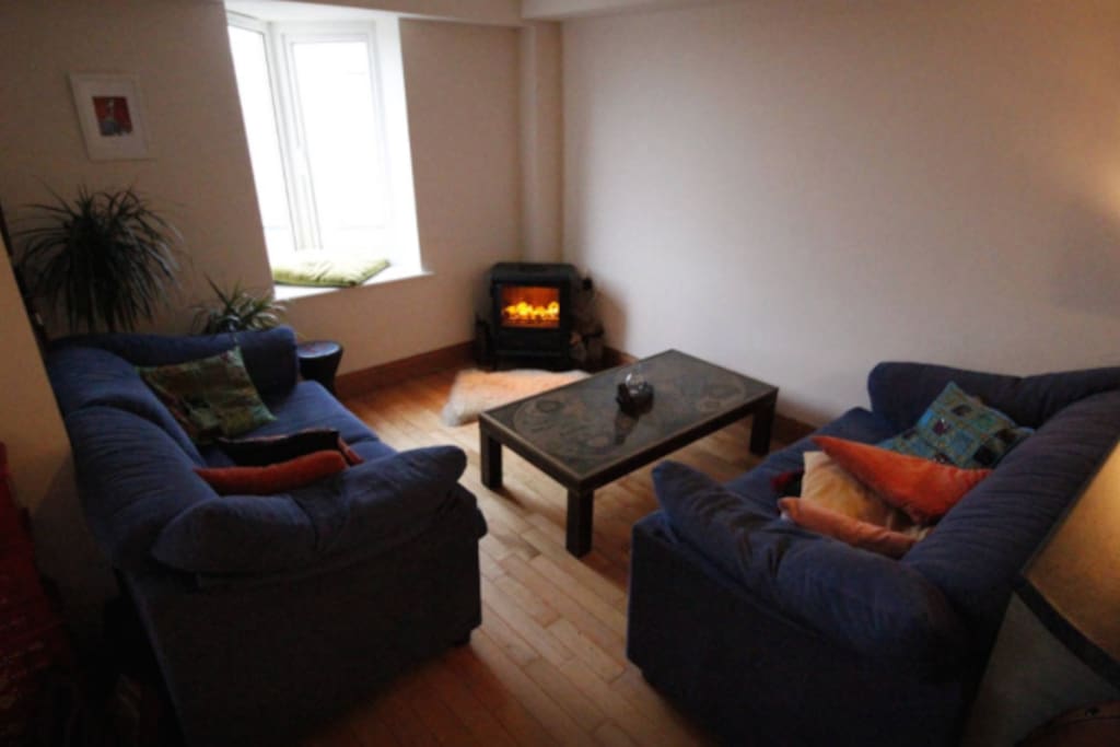Our lovely sitting room - with electric stove