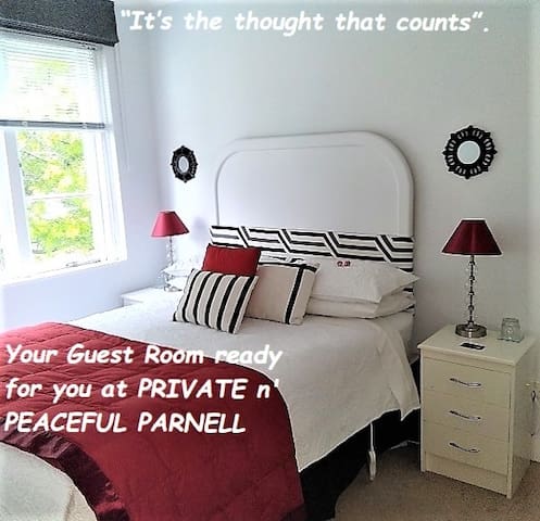 Private n' Peaceful Parnell