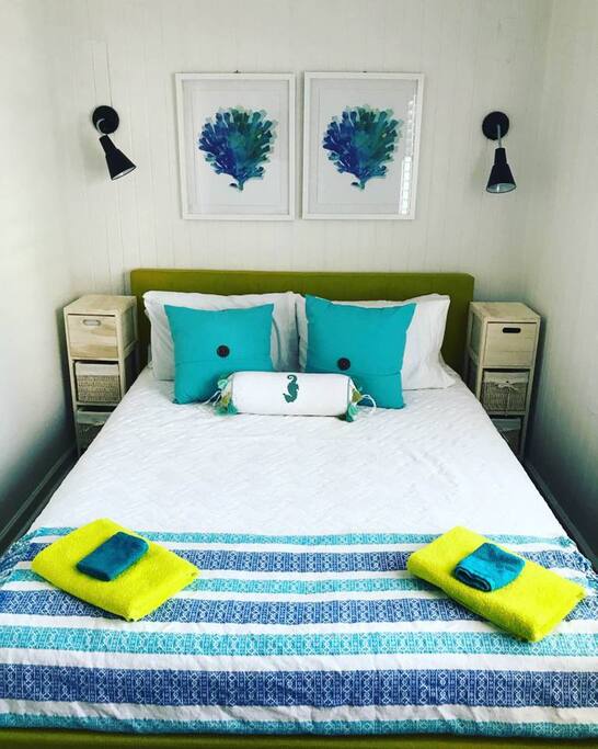 Queen Bed
