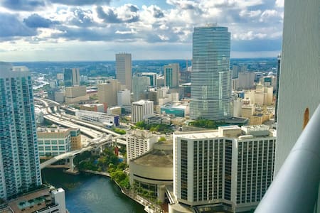 44 Floor @ ICON - Miami Brickell +GYM+SPA+POOL