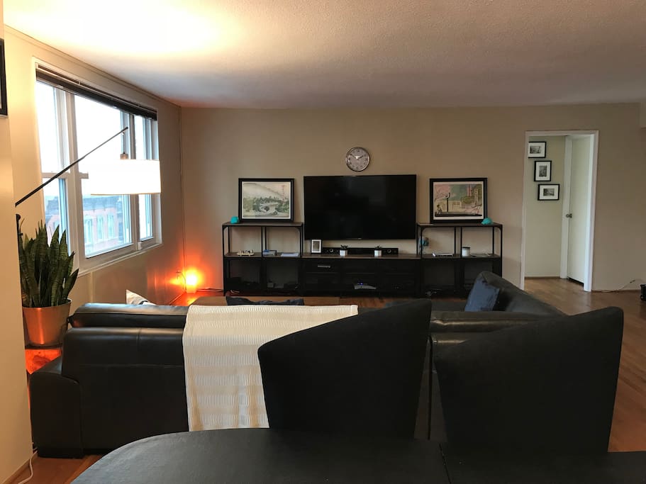 Open floorplan: Living Room viewed from Dining Room