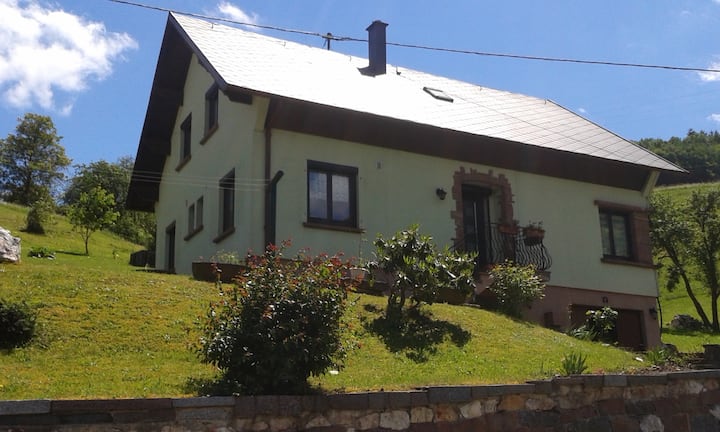 4* cottage at the foot of the mountains near kaysersberg