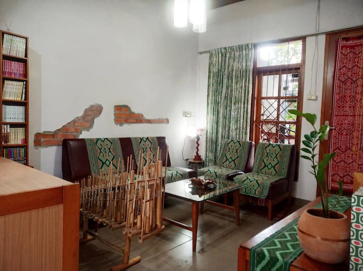 Ruang tamu ・居間