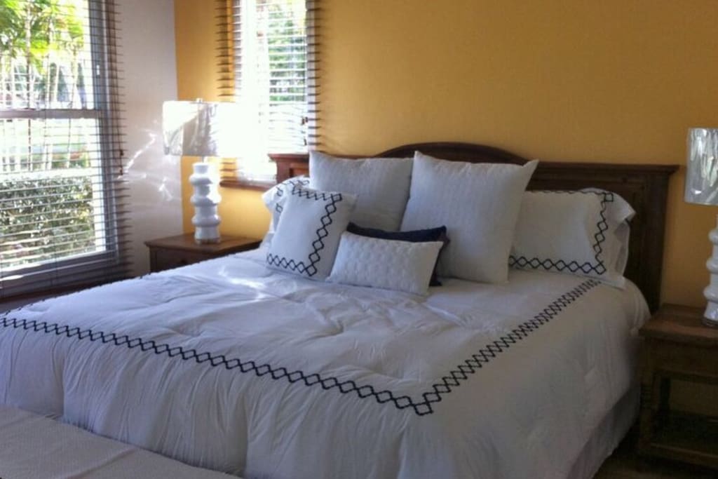 King size master bedroom