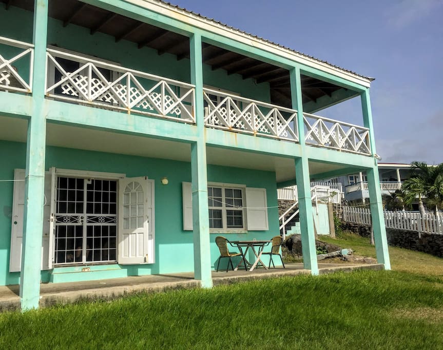 Private wrap-around patio for full lower floor rental.