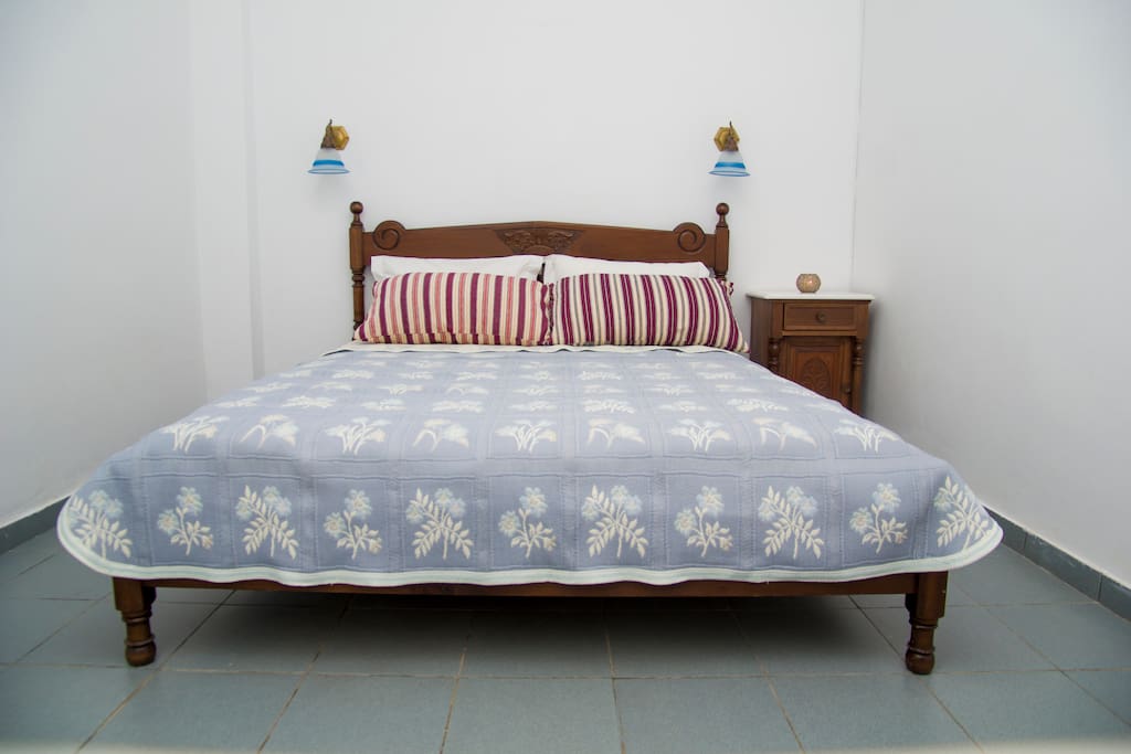 Double bed
