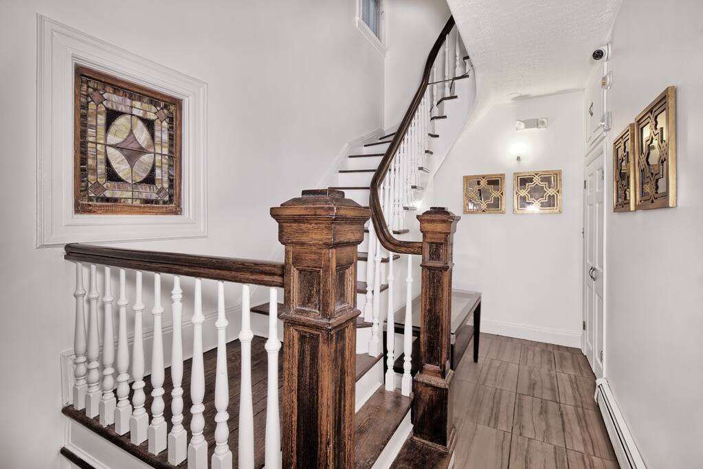 Second Floor Unit