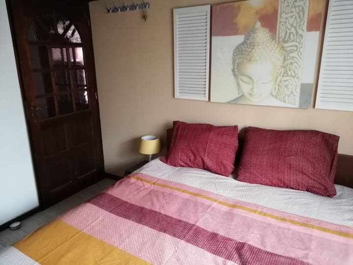 dhoma kryesore e gjumit