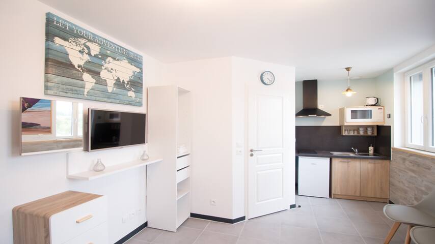 Appartel Dieppe managed Airbnb listing 2