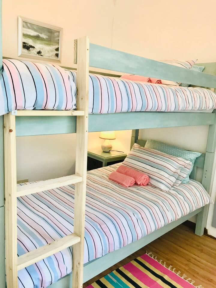 Sir Lancelot & Friend Bunkbeds - bora kwa watoto