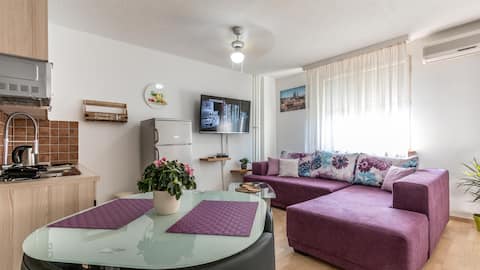 Successful Airbnb property: Jura in Trešnjevka Jug
