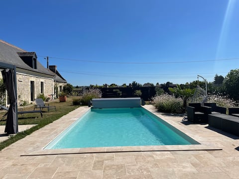 Farmhouse with heated pool and fireplace