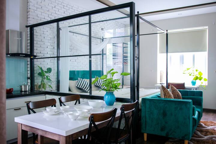 Cozy studio apartment in city central