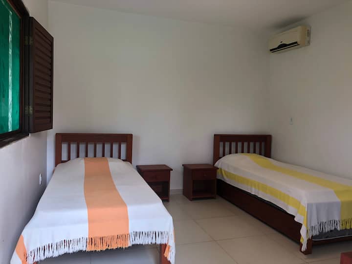 საძინებელი 1