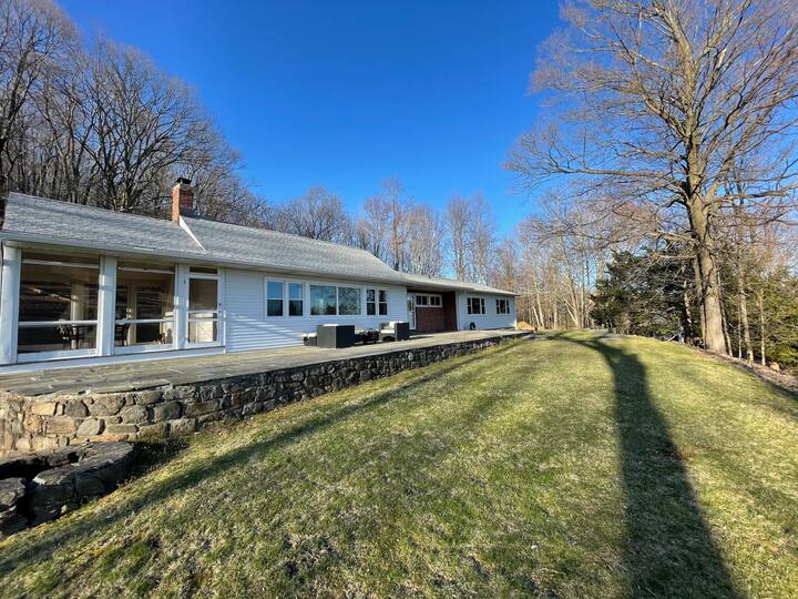14 Best Airbnb Vacation Rentals In Danbury, CT Updated 2024 Trip101