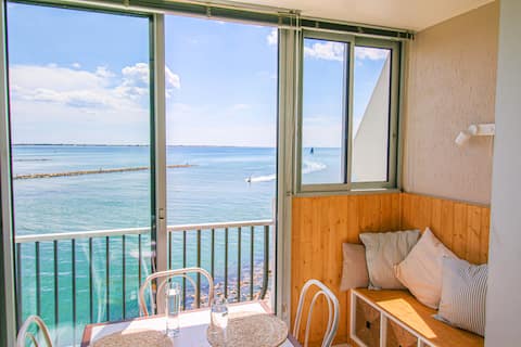 Chez Mamie Soleil, panoramic sea view