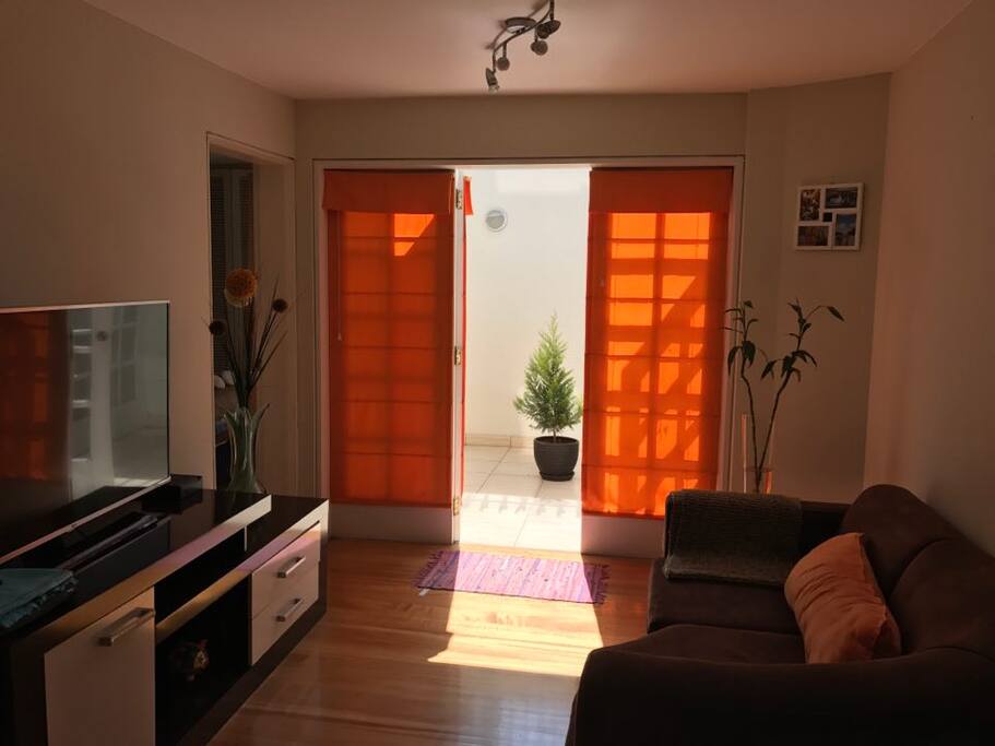 Hall con TV