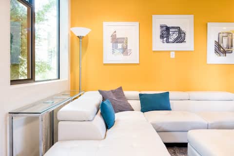 Top Airbnb: Stroll to the River from a Serene Home in Holly in Holly