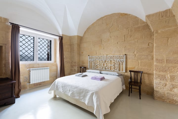 Bedroom 1 | Bedroom 1