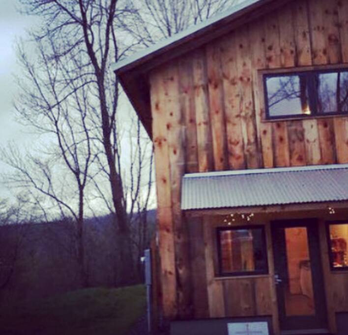 The studio/guesthouse at dusk