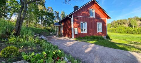 Villa Solbacken, 2 adults + 2 kids