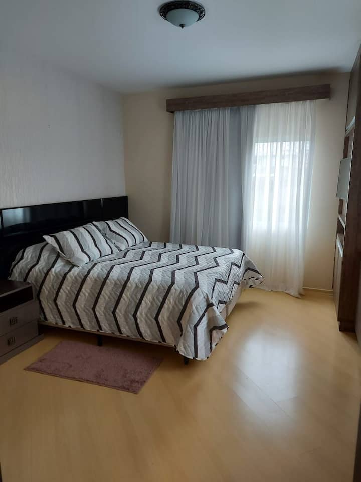 Araucaria Suite - 1 двойно легло, гардероб и телевизор и Wi - Fi.