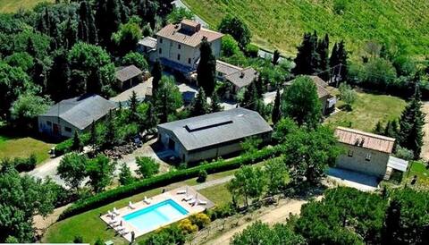 Agriturismo Bellavista in Tuscany  8+(2+2)