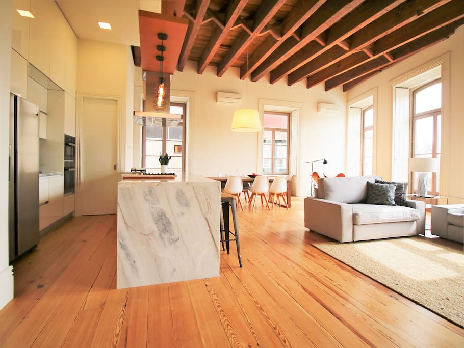 Wonderfull Living Room & Kitchen
