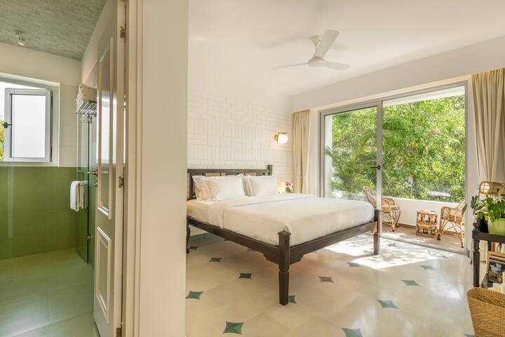 ห้องนอนพร้อมห้องน้ำ