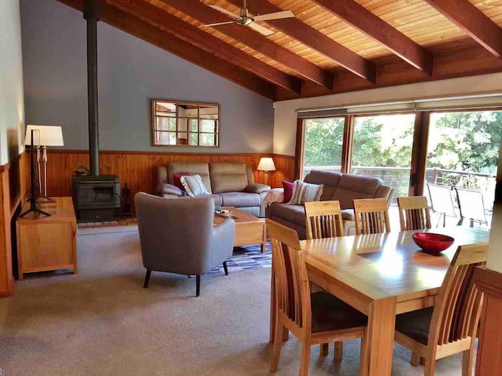 Bowral Holiday Rentals & Homes New South Wales, Australia Airbnb